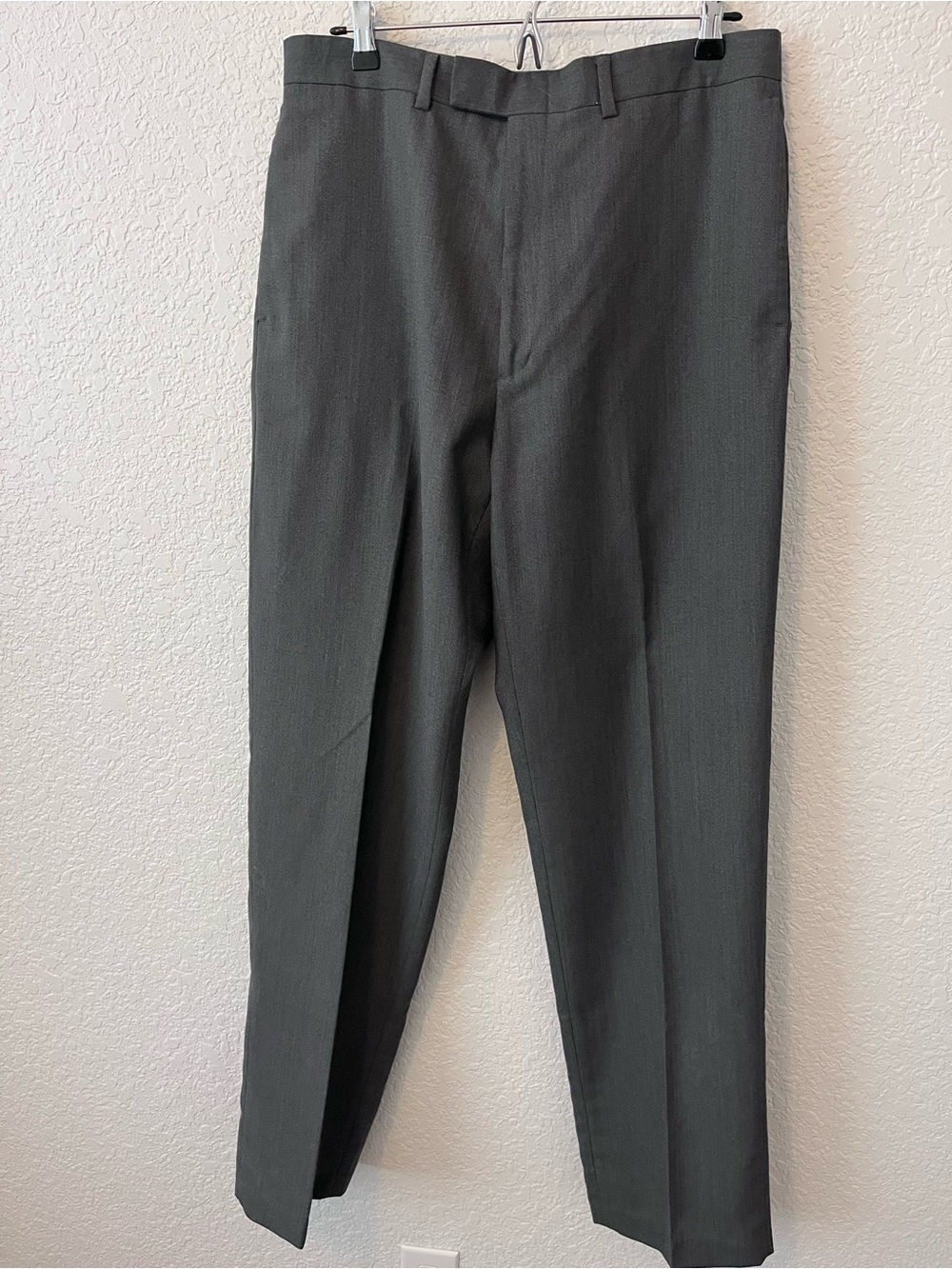 Reaction Kenneth Cole Men's Charcoal Dress Pants.  34x34